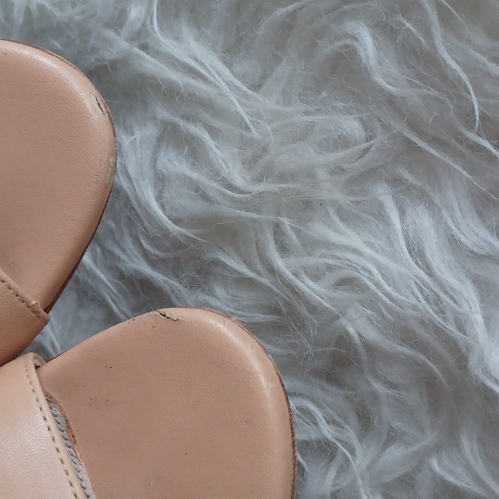 Stuart Weitzman  block  sandals - Picture 4 of 16
